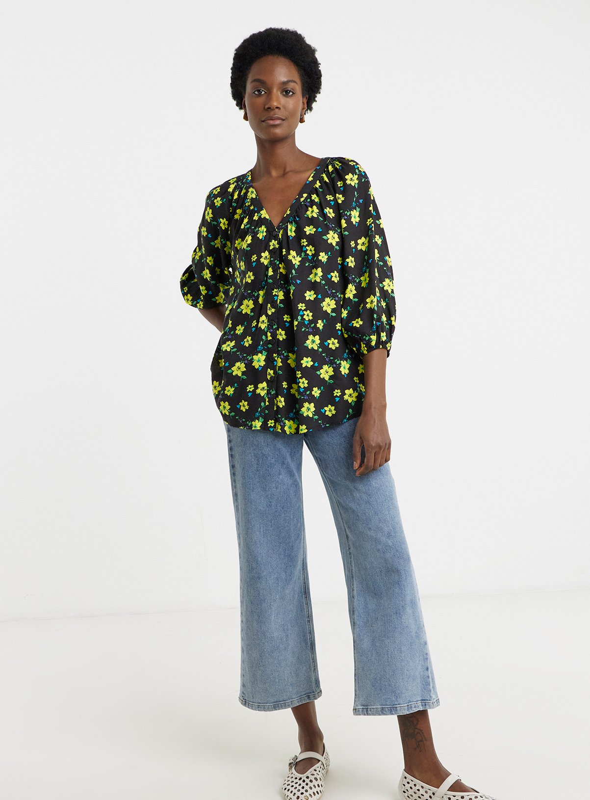JD WILLIAMS Collarless Button Through Blouse Floral 14 - Image 3 thumbnail